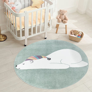 Tapis enfant vert avec un motif d'ours polaire dormant Ruby