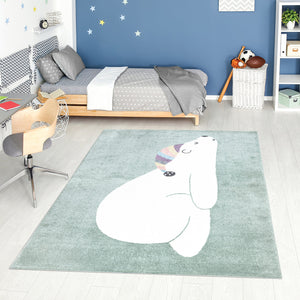 Tapis enfant vert avec un motif d'ours polaire dormant Ruby