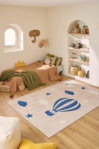 Tapis enfant lavable beige motif montgolfière bleue- DAKAR HAPPY