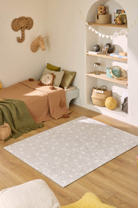 Tapis enfant lavable beige motif coeurs blancs- DAKAR HAPPY