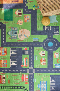 Tapis enfant lavable vert motif circuit dans la ville - DAKAR HAPPY