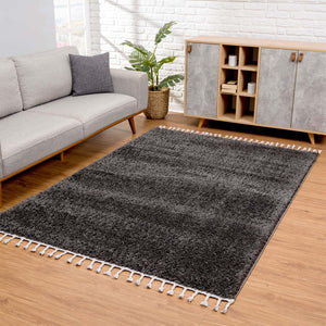 Tapis anthracite uni à franges - BELISE Belise