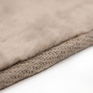 Tapis taupe uni et doux - SIERA Siera