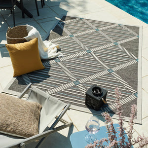 Tapis indoor outdoor motif géométrique anthracite Bruge Interiors