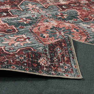 Tapis vintage motif oriental rouge cerise - ATLANTA Bruge interiors